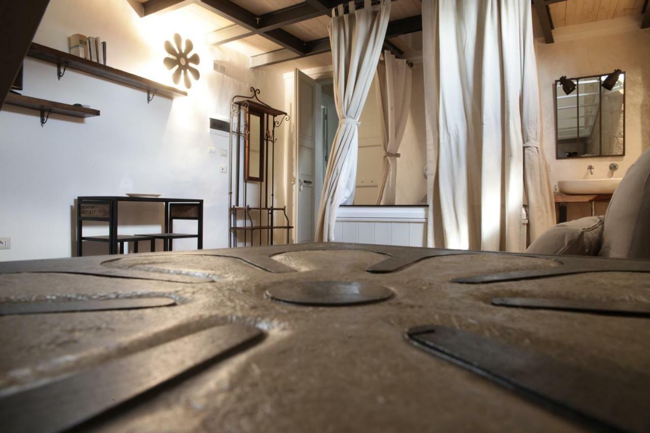 Palazzo Mandurino Luxury Relais Bed & Breakfast Zollino Exterior photo